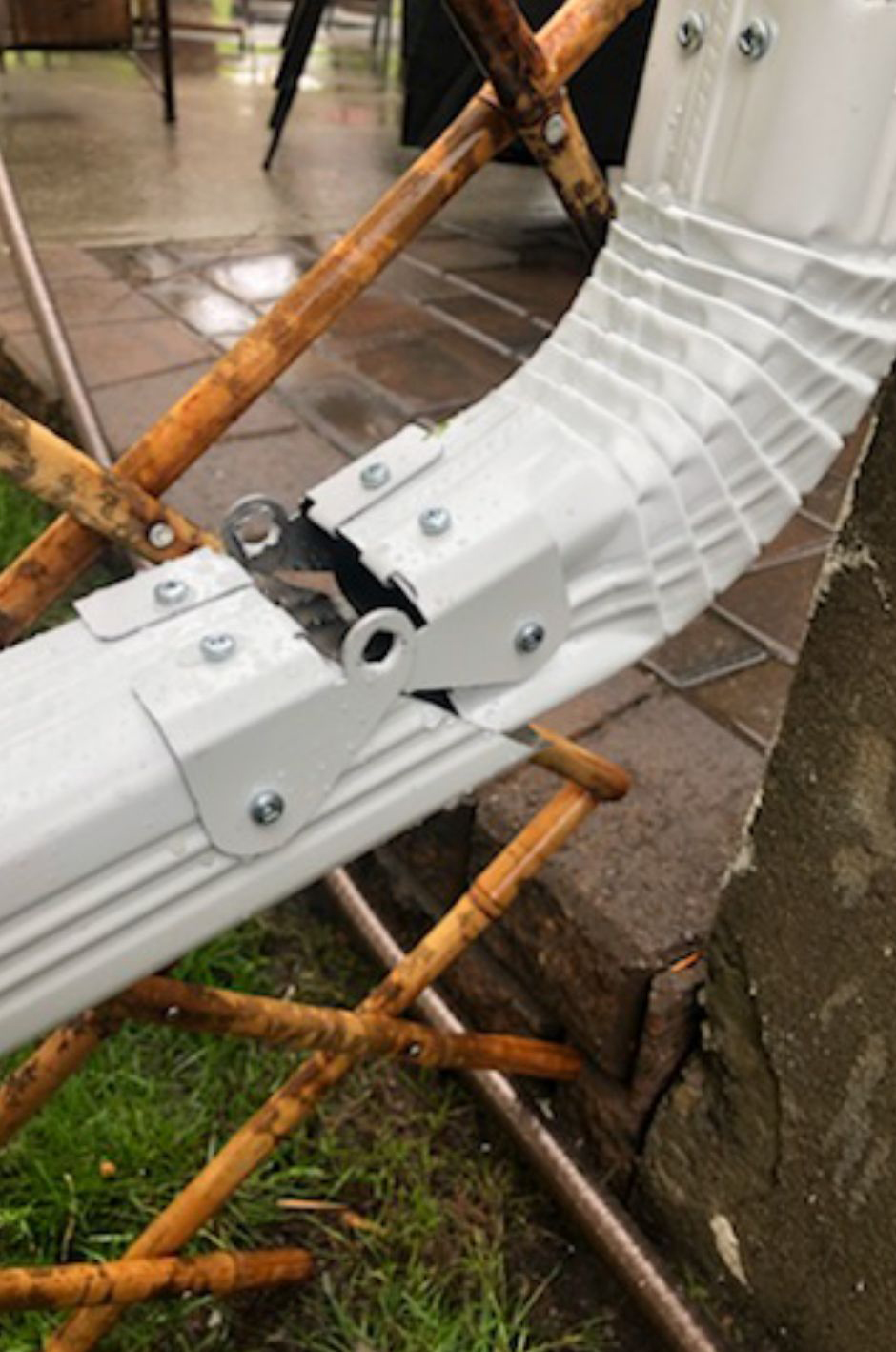 ZIP HINGE
